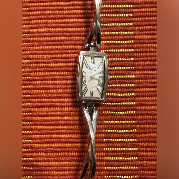 Bulova Women's Watch - Picture 1 of 8